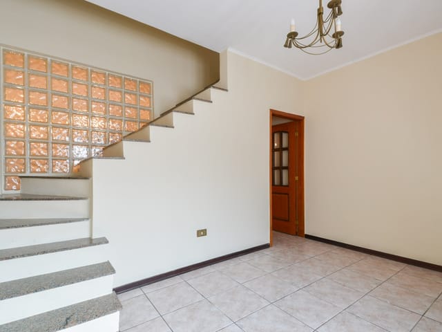 Foto do Casa - Casa tipo para venda em Planalto Paulista com 3 quartos, sendo 1 suíte, 123m² | Lares e Andares Imóveis