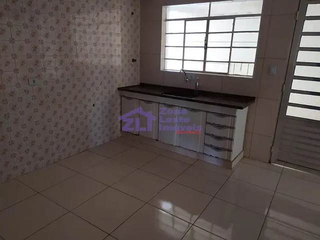 Casa com 250m² 5 quartos e 4 banheiros, à venda, no bairro Jardim Brasília em São Paulo