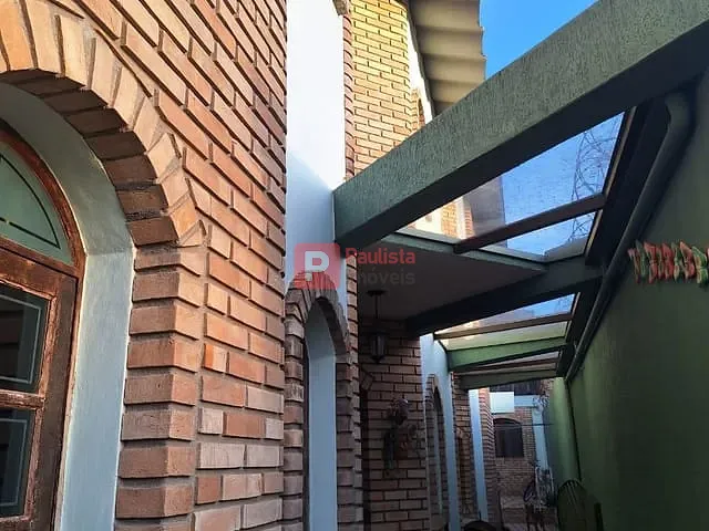 Sobrado 3 quartos e 2 banheiros, à venda, no bairro Vila Campo Grande em São Paulo