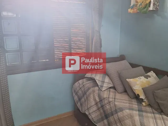 Sobrado 3 quartos e 2 banheiros, à venda, no bairro Vila Campo Grande em São Paulo