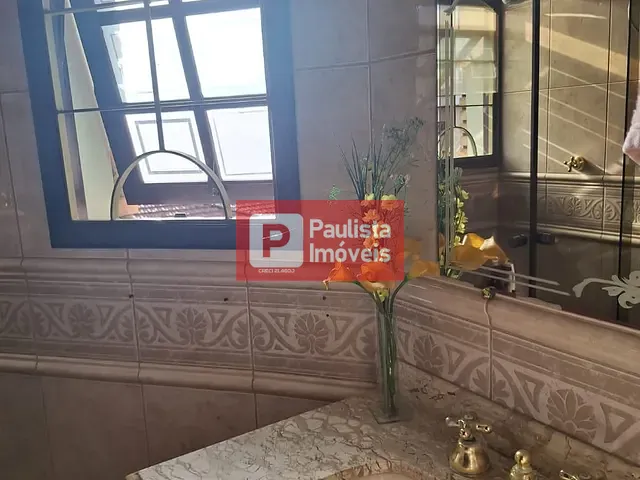 Sobrado 3 quartos e 2 banheiros, à venda, no bairro Vila Campo Grande em São Paulo