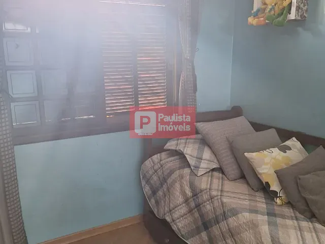 Sobrado 3 quartos e 2 banheiros, à venda, no bairro Vila Campo Grande em São Paulo