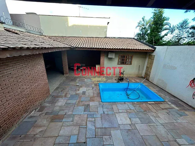 Casa com 263m² 3 quartos e 2 banheiros, à venda, no bairro Parque dos Bandeirantes em Ribeirão Preto