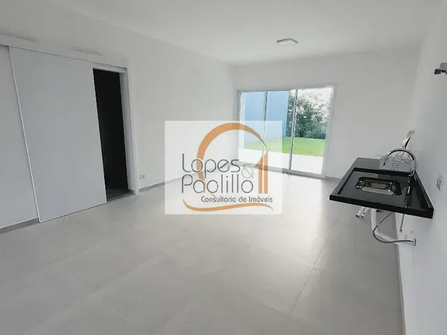 Casa com 500m² 3 quartos e 1 banheiro, para alugar, no bairro Guaxinduva em Atibaia