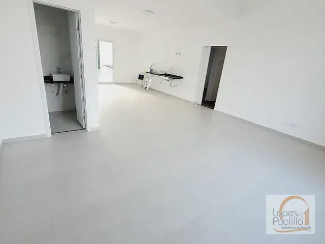 Casa com 500m² 3 quartos e 1 banheiro, para alugar, no bairro Guaxinduva em Atibaia