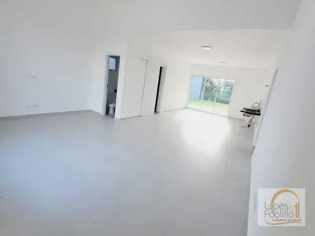 Casa com 500m² 3 quartos e 1 banheiro, para alugar, no bairro Guaxinduva em Atibaia