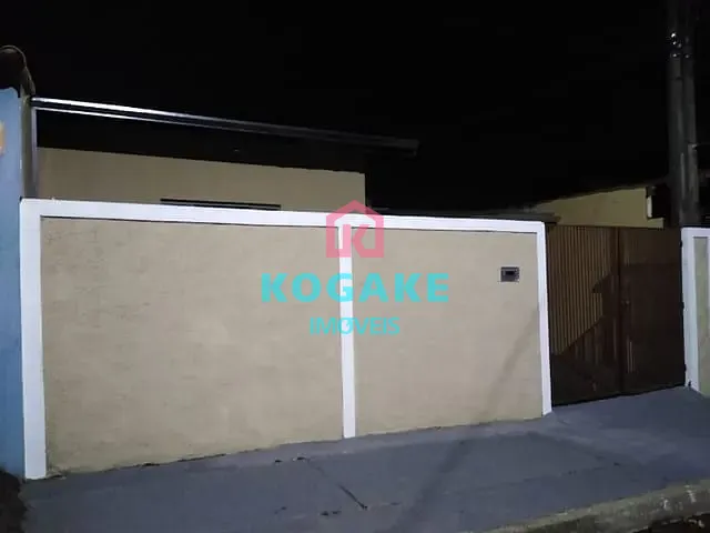 Casa com 200m² 3 quartos e 2 banheiros, à venda, no bairro Cidade Vista Verde em São José dos Campos