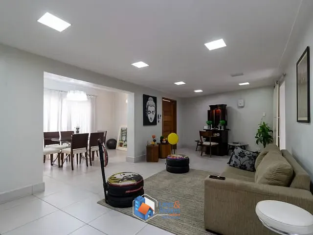 Casa com 220m² 3 quartos e 4 banheiros, à venda, no bairro Vila Monumento em São Paulo