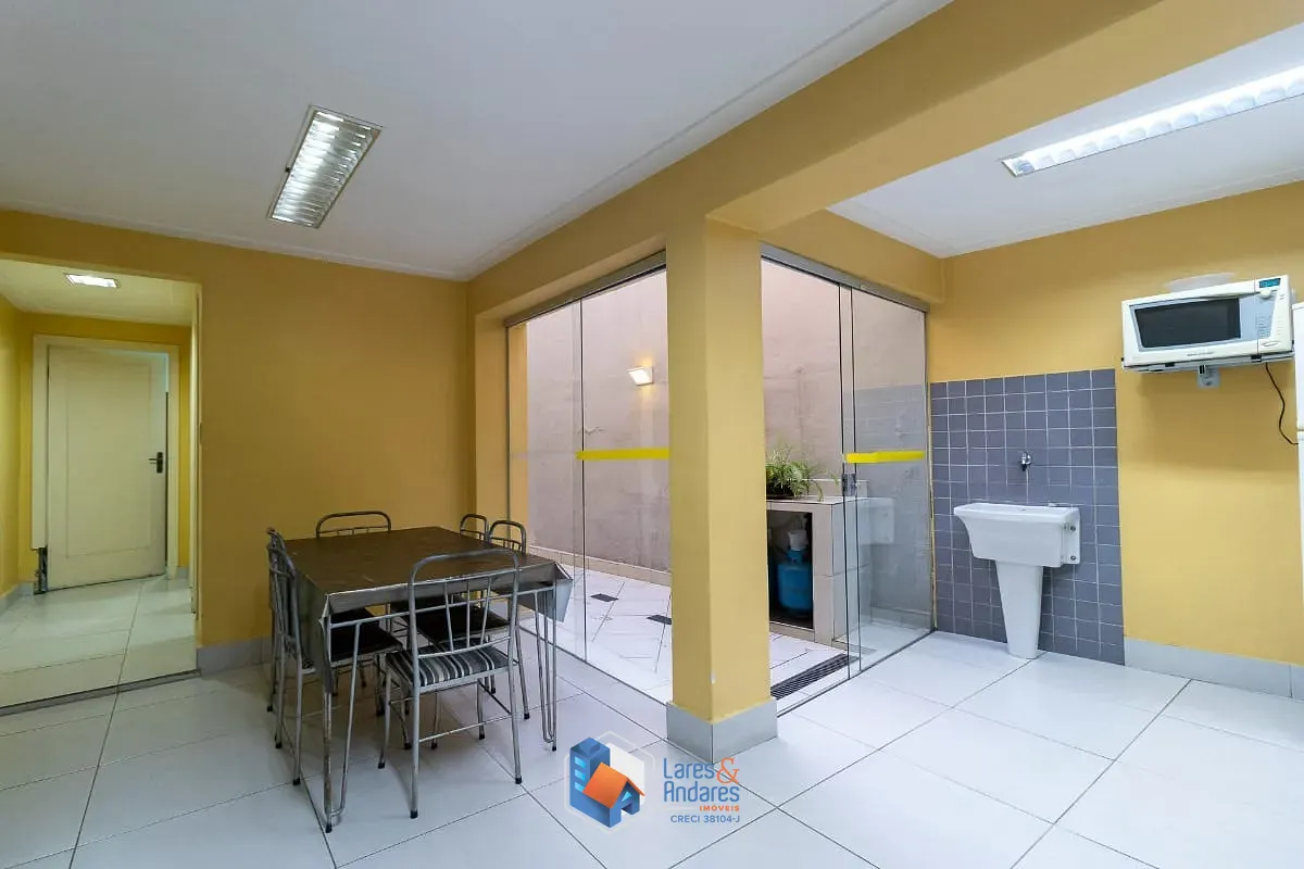 Casa, 3 quartos, 220 m² - Foto 31