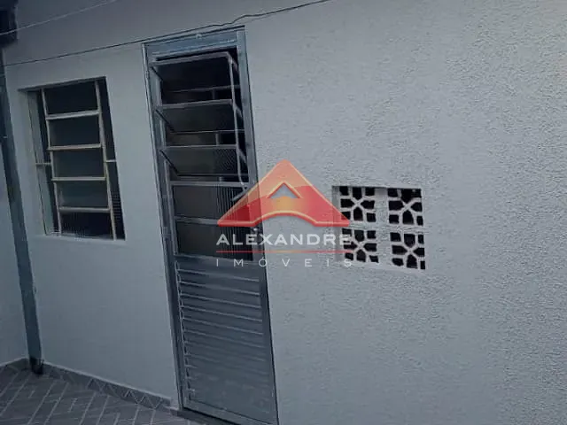 Casa com 250m² 1 quarto e 1 banheiro, para alugar, no bairro Jardim Ismênia em São José dos Campos