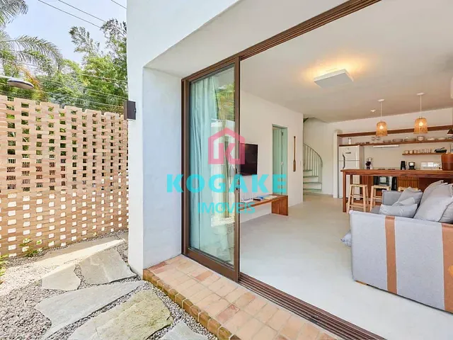 Casa com 500m² 8 quartos e 6 banheiros, à venda, no bairro Barra Seca em Ubatuba