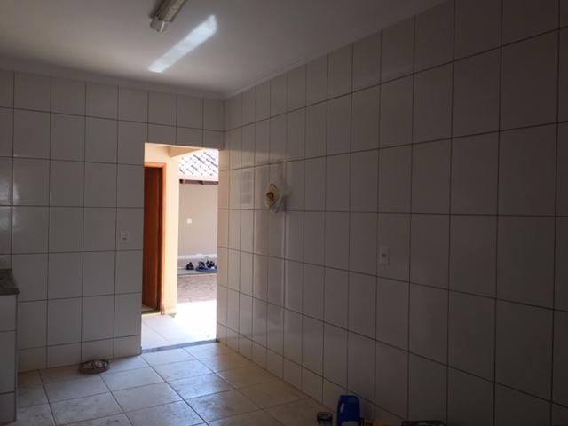 Foto do Casa - Casa com 3 dormitórios à venda, 363 m² por R$ 650.000,00 - Vila Olímpica - Uberaba/MG | ZUCATO IMOBILIARIA LTDA