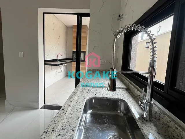 Casa 3 quartos e 3 banheiros, à venda, no bairro Condomínio Residencial Fogaça em Jacareí