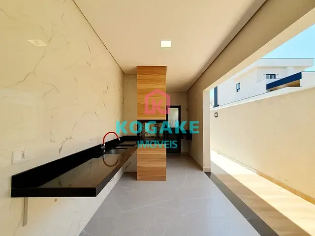 Casa 3 quartos e 3 banheiros, à venda, no bairro Condomínio Residencial Fogaça em Jacareí