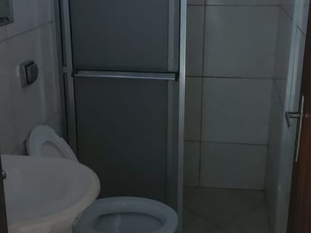 Casa 3 quartos e 2 banheiros, à venda, no bairro Conjunto Residencial Araretama em Pindamonhangaba