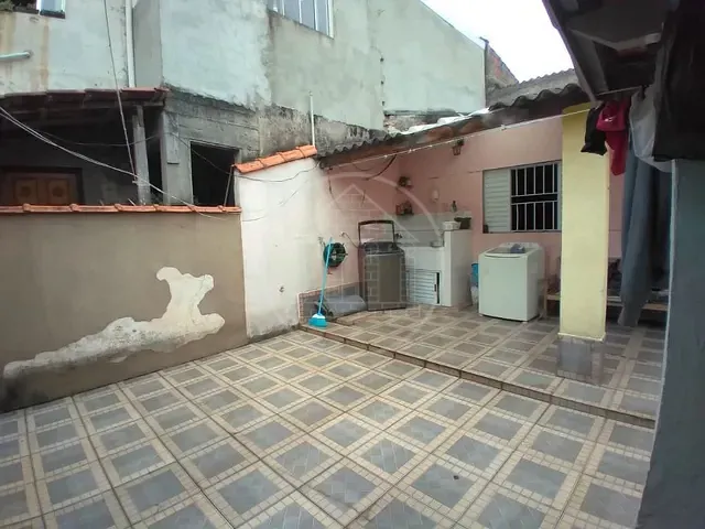 Casa com 250m² 2 quartos e 1 banheiro, à venda, no bairro Jardim Icaraí em São Paulo