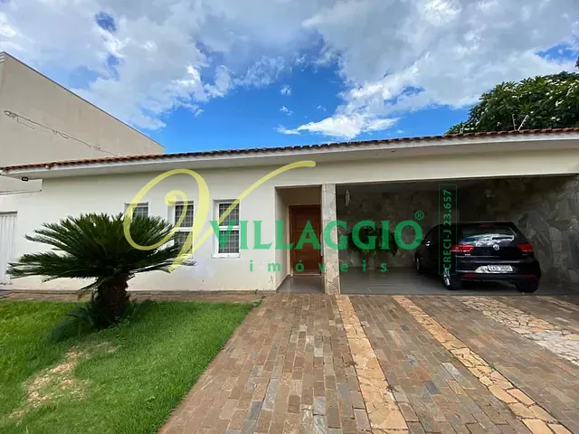 Casa com 450m² 3 quartos e 5 banheiros, para alugar, no bairro Vila São Manoel em São José do Rio Preto