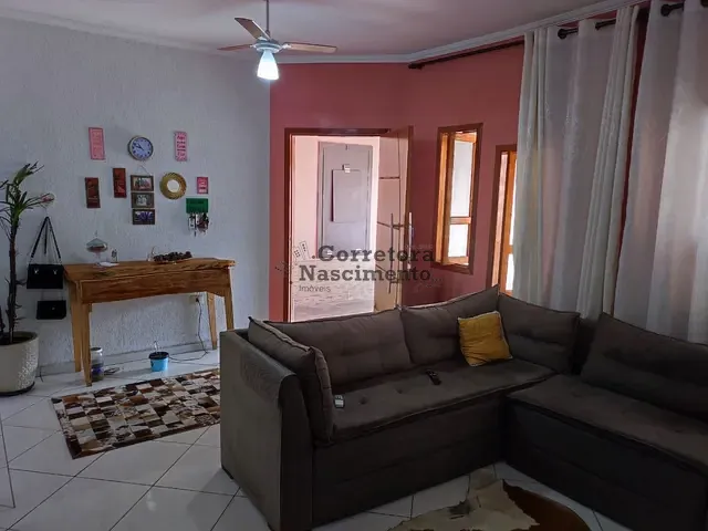 Casa com 175m² 3 quartos e 3 banheiros, à venda, no bairro Residencial Parque dos Sinos em Jacareí