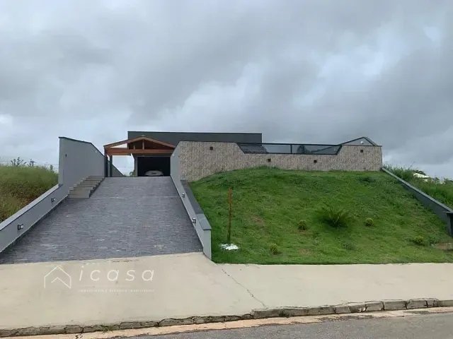 Casa com 760m² 4 quartos e 5 banheiros, à venda, no bairro Morada dos Nobres em Taubaté
