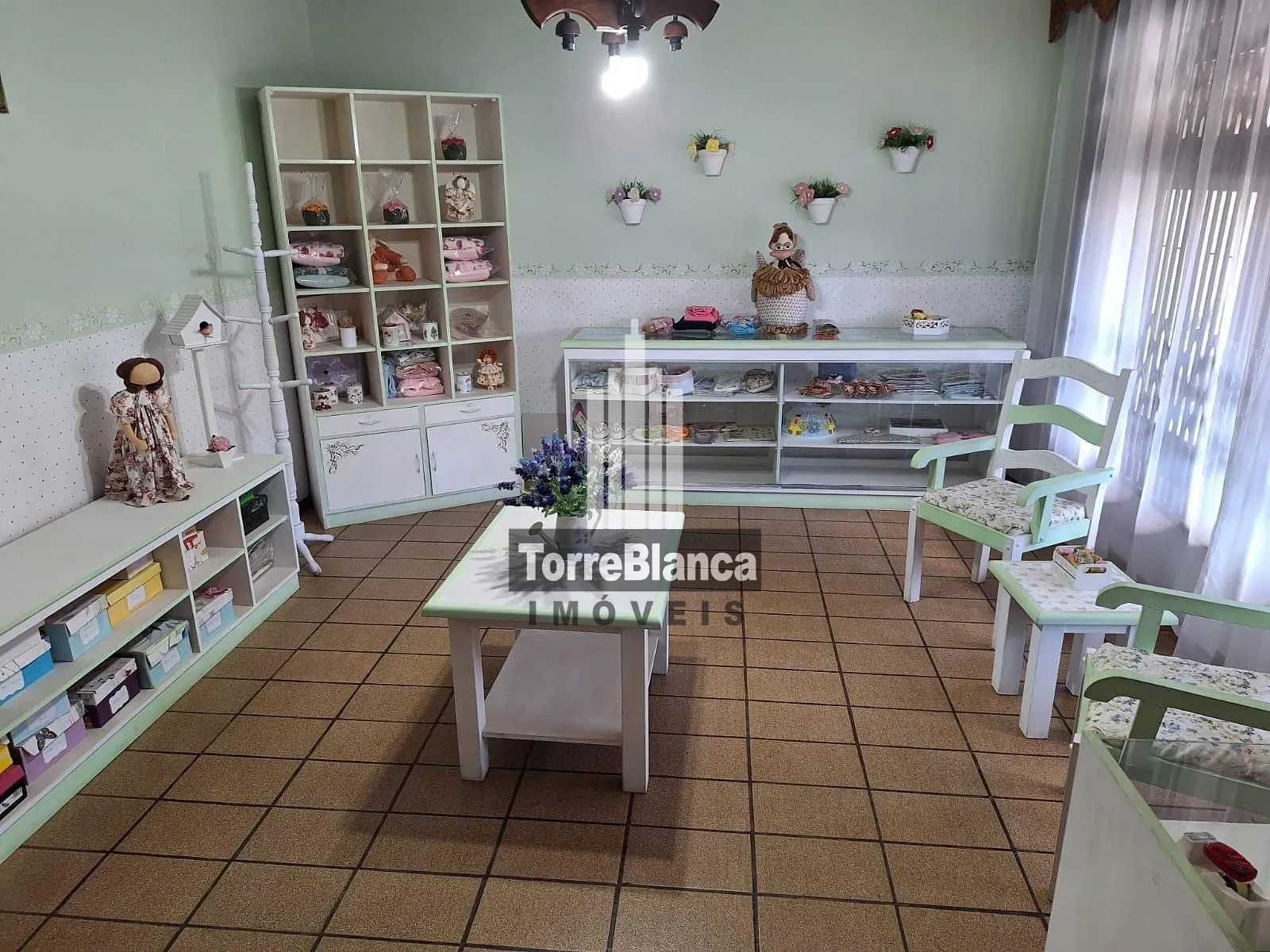 Casa, 4 quartos, 232 m² - Foto 2
