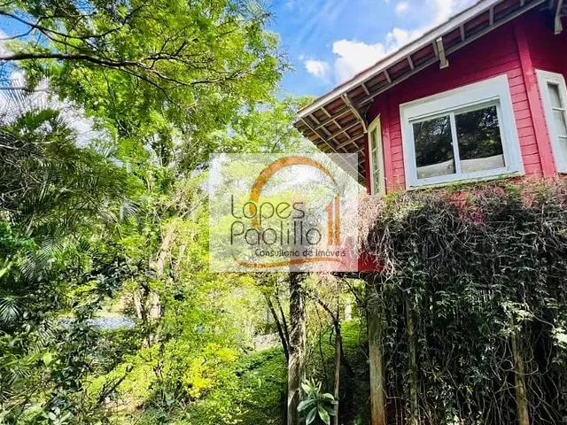 Casa com 662m² 2 quartos e 2 banheiros, à venda, no bairro Alpes de Atibaia em Atibaia