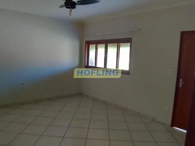 Casa com 1m², à venda, no bairro Núcleo Portal dos Nobres em Ipeúna