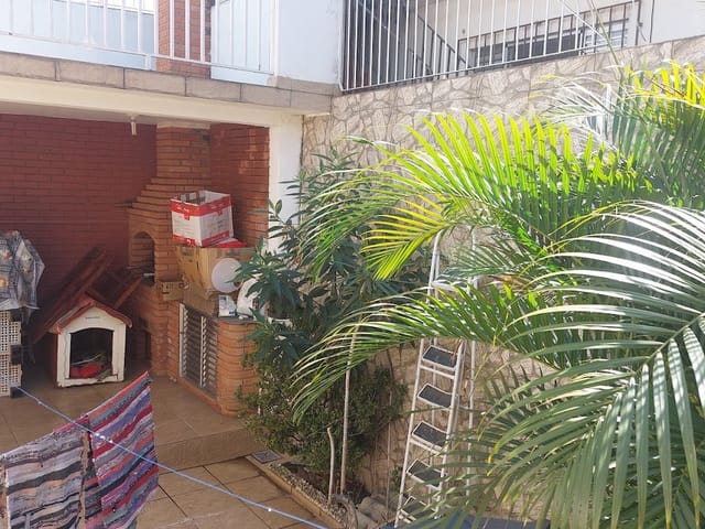 Casa com 280m² 2 quartos e 3 banheiros, à venda, no bairro Jardim D'Abril em Osasco