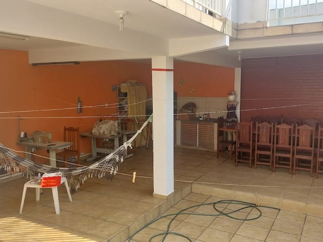 Casa com 280m² 2 quartos e 3 banheiros, à venda, no bairro Jardim D'Abril em Osasco