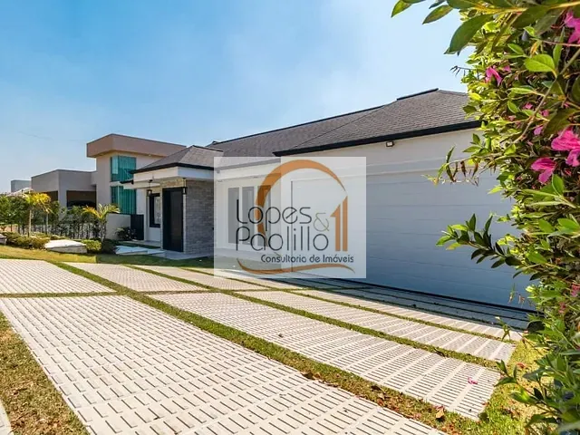 Casa com 1000m² 3 quartos e 5 banheiros, à venda, no bairro Fazenda Santana I em Atibaia