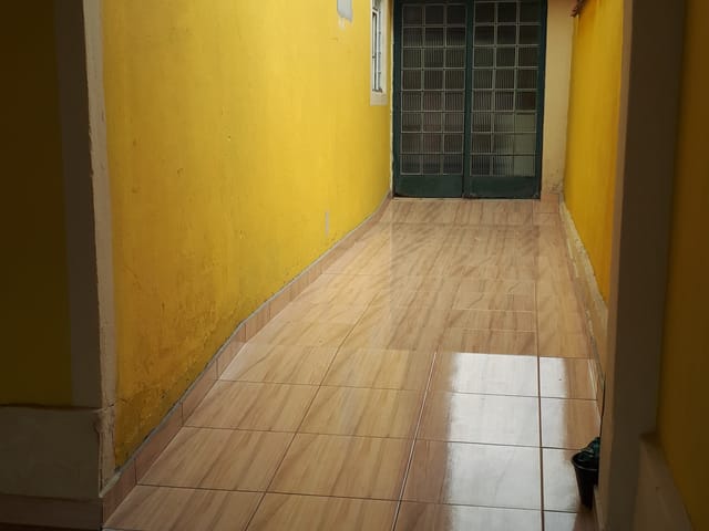Casa com 250m² 3 quartos e 2 banheiros, à venda, no bairro Residencial Comercial Cidade Vista Alegre em Pindamonhangaba