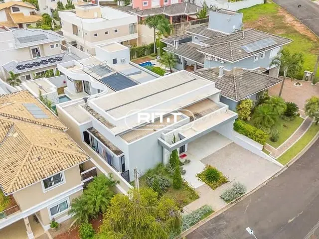 Casa com 500m² 3 quartos e 5 banheiros, à venda, no bairro Chácaras Silvania em Valinhos