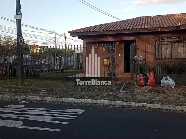Casa 3 quartos e 3 banheiros, à venda, no bairro Oficinas em Ponta Grossa
