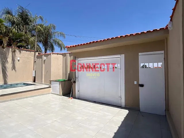 Casa com 275m² 3 quartos e 2 banheiros, à venda, no bairro Parque Residencial Cândido Portinari em Ribeirão Preto