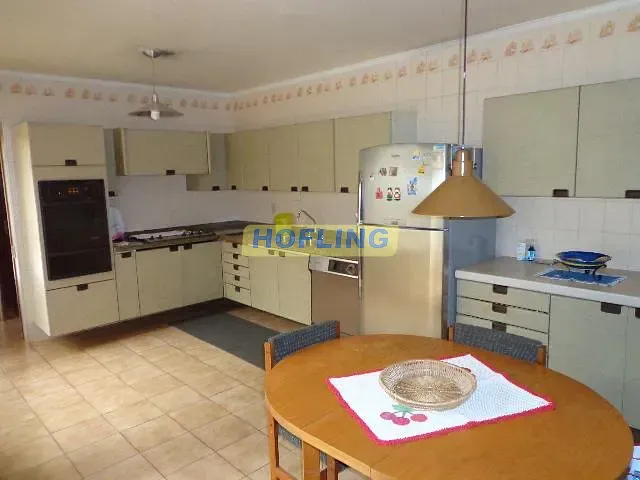 Casa com 350m², à venda, no bairro Centro em Rio Claro