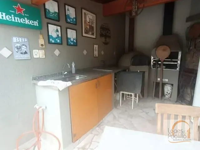 Casa com 400m² 3 quartos e 3 banheiros, à venda ou para alugar, no bairro Retiro das Fontes em Atibaia