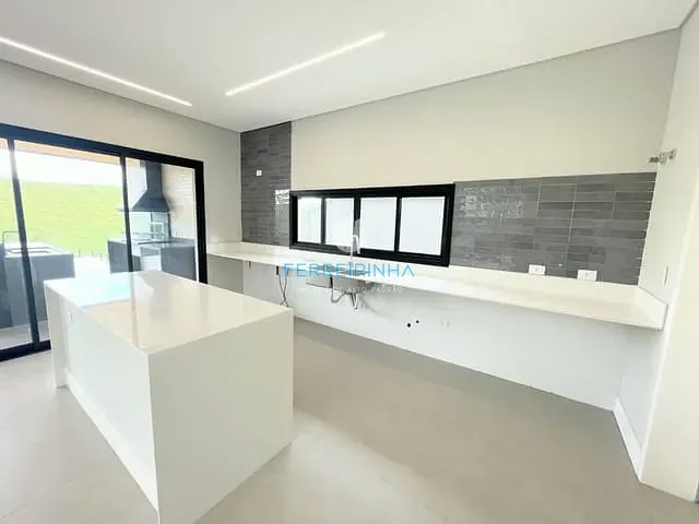 Casa com 480m² 5 quartos e 5 banheiros, à venda, no bairro Condomínio Residencial Alphaville II em São José dos Campos