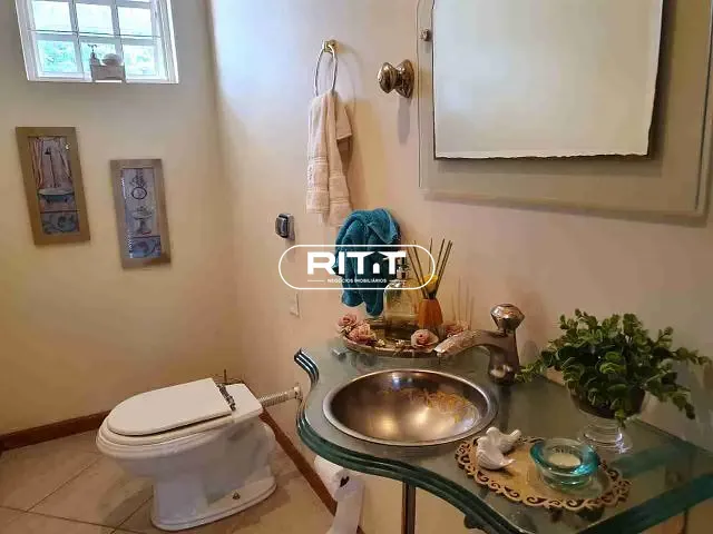 Casa com 360m² 4 quartos e 1 banheiro, à venda, no bairro Jardim das Paineiras em Campinas