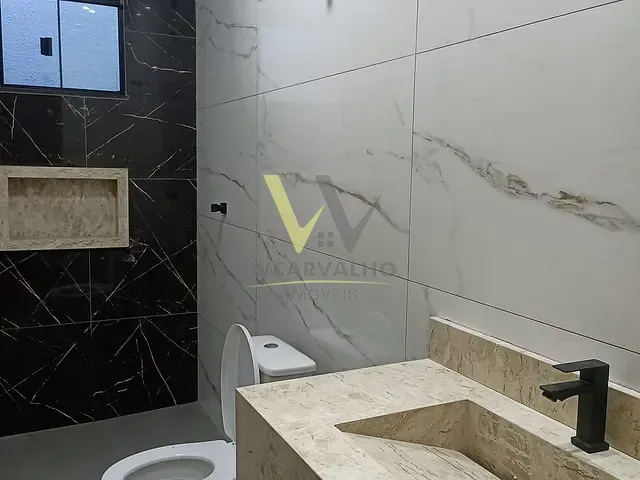 Casa com 150m² 3 quartos e 2 banheiros, à venda, no bairro Flor do Cerrado em Anápolis