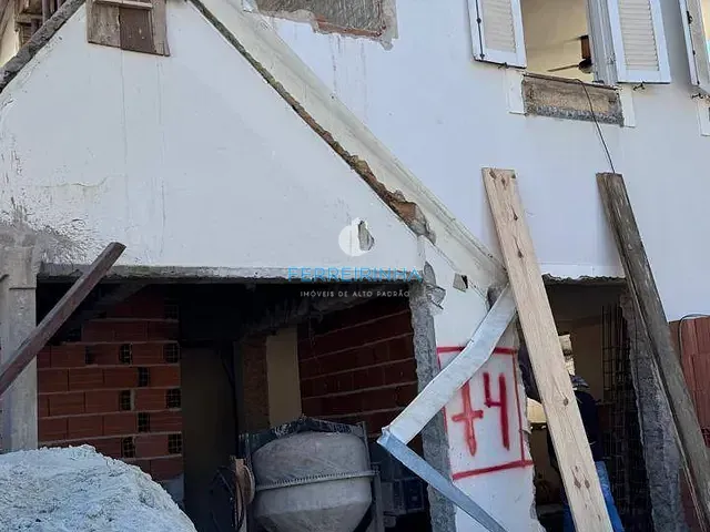 Casa 4 quartos e 4 banheiros, à venda, no bairro Jardim das Colinas em São José dos Campos