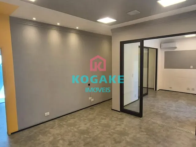 Casa com 202m², para alugar, no bairro Vila Ema em São José dos Campos