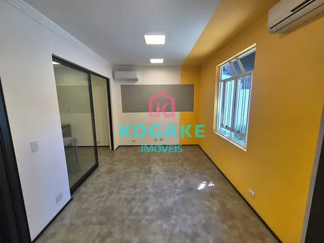 Casa com 202m², para alugar, no bairro Vila Ema em São José dos Campos