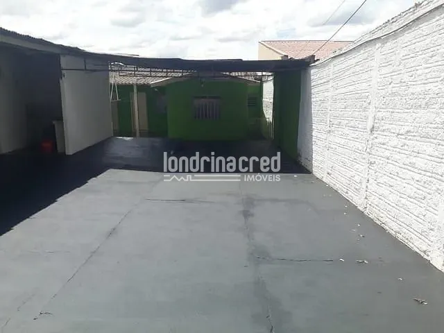Casa 2 quartos e 2 banheiros, à venda, no bairro Leonor em Londrina