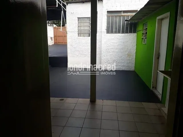 Casa 2 quartos e 2 banheiros, à venda, no bairro Leonor em Londrina