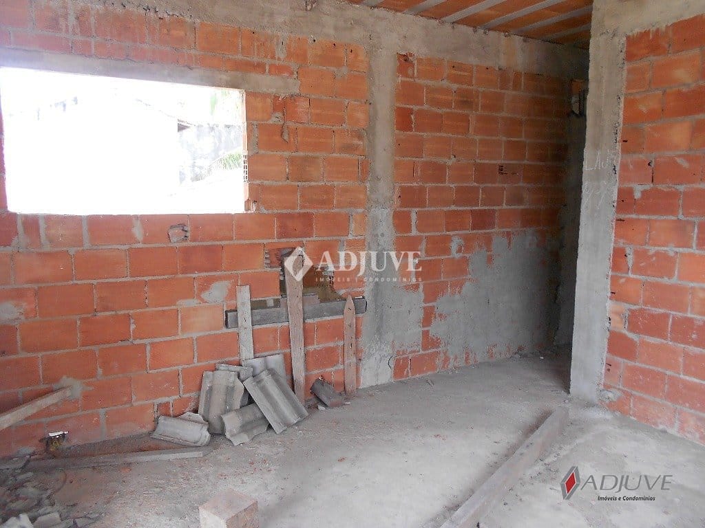 Casa à venda com 4 quartos, 200m² - Foto 6