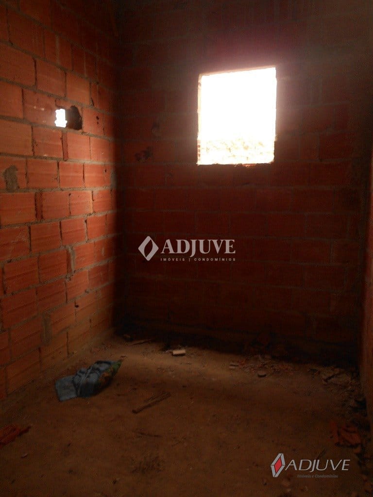 Casa à venda com 4 quartos, 200m² - Foto 34