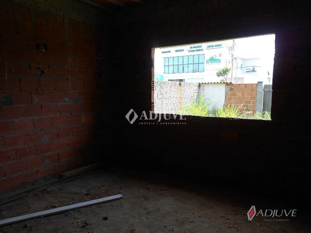 Casa à venda com 4 quartos, 200m² - Foto 39