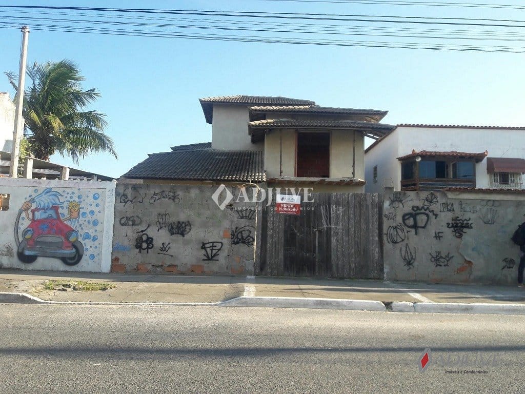 Casa à venda com 4 quartos, 200m² - Foto 45