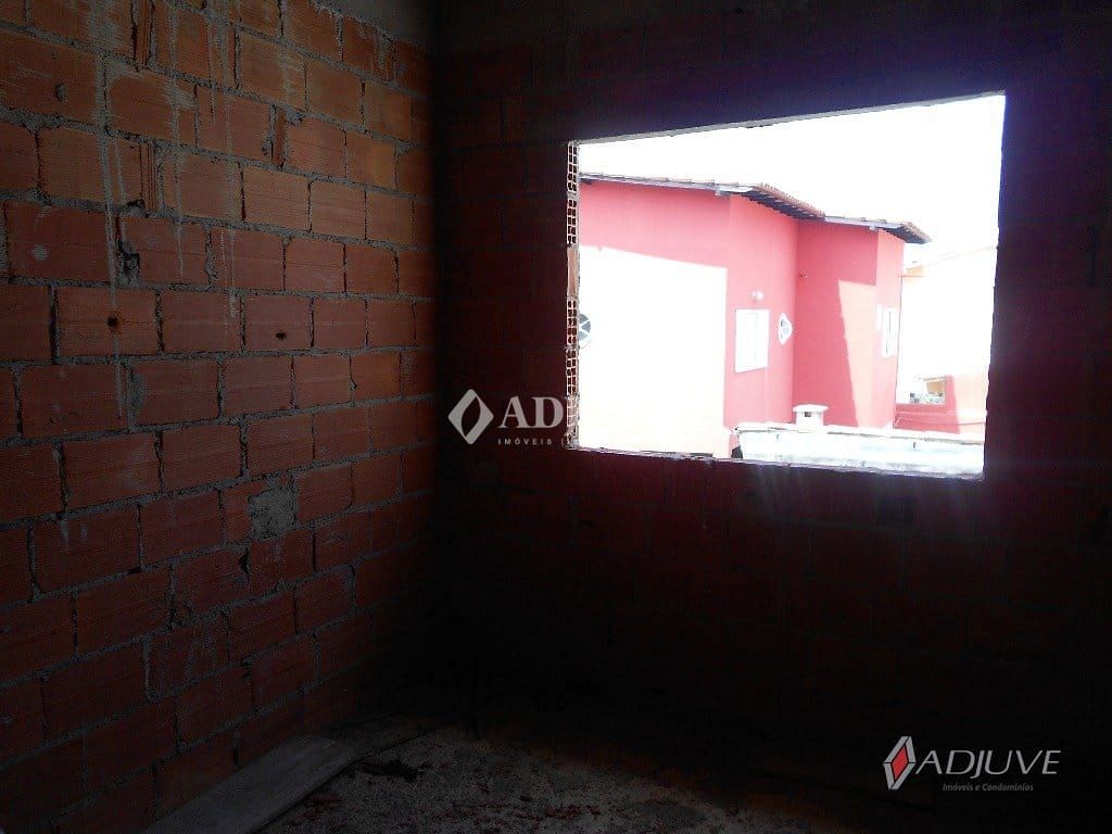 Casa à venda com 4 quartos, 200m² - Foto 21
