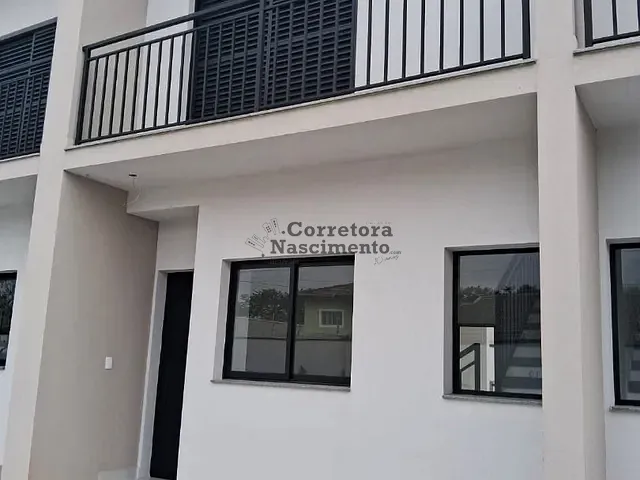 Casa com 98m², à venda, no bairro Jardim Santa Maria em Jacareí