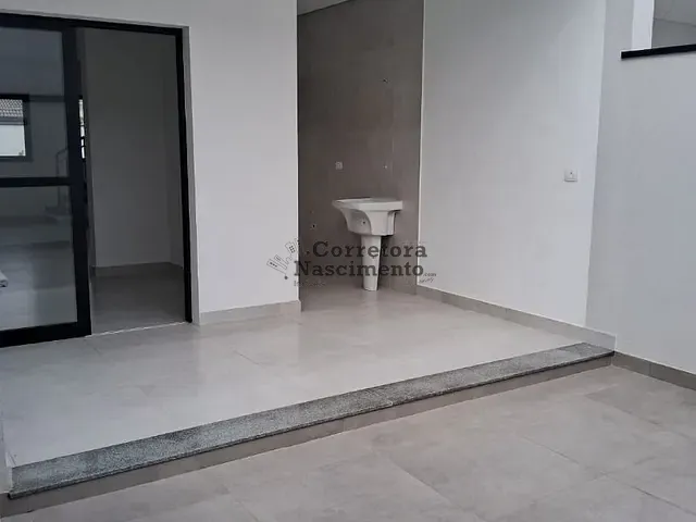 Casa com 98m², à venda, no bairro Jardim Santa Maria em Jacareí